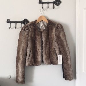 MURAL NORDSTROM New faux fur fall brown jacket